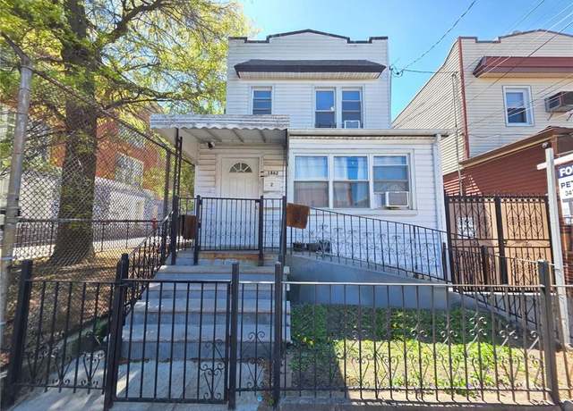 Property at 1462 E 92nd St, Brooklyn, NY 11236, 7 beds, 2 baths