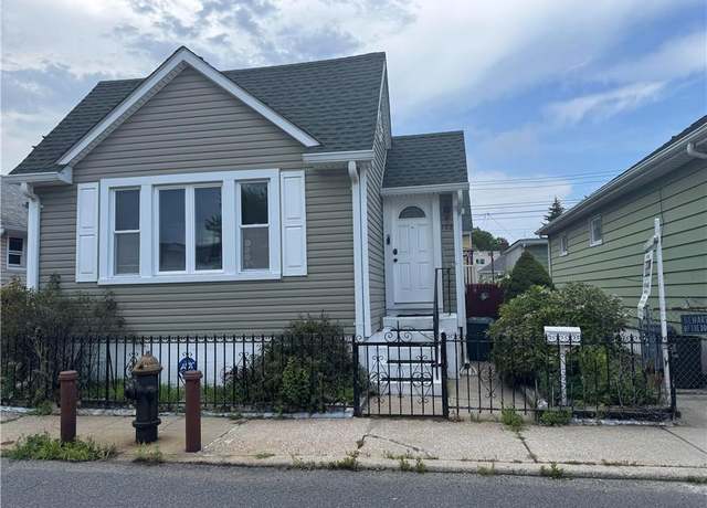 Property at 102 Bevy Ct, Brooklyn, NY 11229, 4 beds, 2 baths
