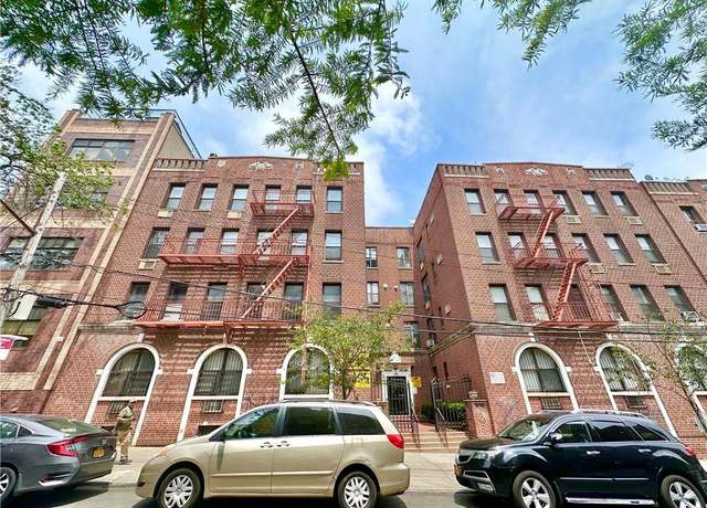 Property at 1025 45th St Unit 4D, Brooklyn, NY 11219, 5 beds, 2 baths