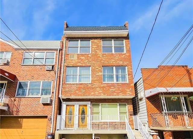 Property at 2552 W 17th St, Brooklyn, NY 11214, 7 beds, 4 baths