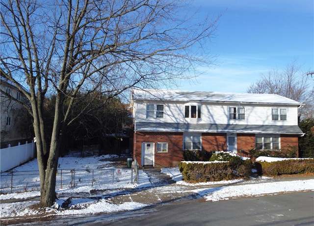Property at 160 Todt Hill Rd, Staten  Island, NY 10314, 6 beds, 2.5 baths