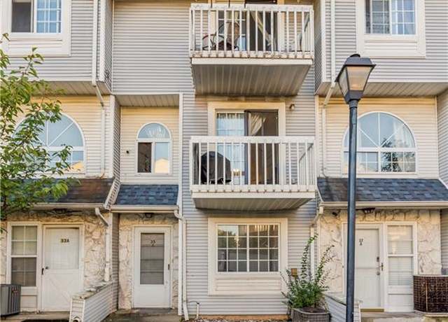Property at 35 N Country Dr, Staten  Island, NY 10314, 2 beds, 2 baths