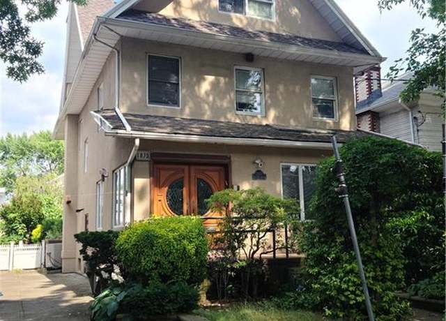 Property at 1875 E 22nd St, Brooklyn, NY 11229, 6 beds, 5 baths