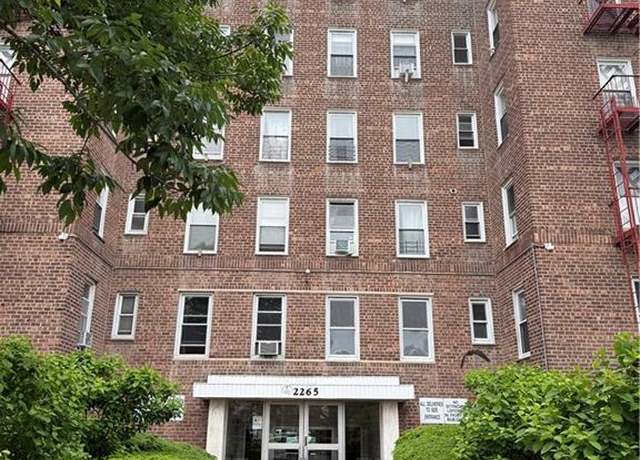Property at 2265 Ocean Pkwy Unit 4H, Brooklyn, NY 11223, 1 bath