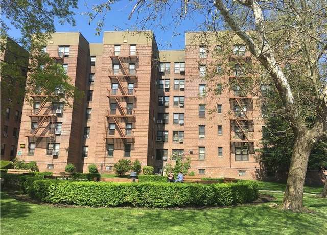Property at 2555 Batchelder St Unit 3A, Brooklyn, NY 11235, 2 beds, 1 bath