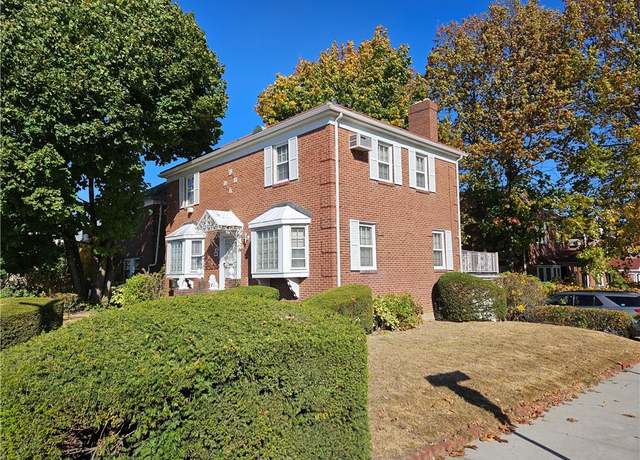 Property at 8019 Utopia Pkwy, Jamaica Estates, NY 11432, 3 beds, 2.5 baths