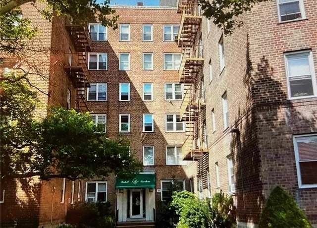 Property at 36 Dahill Rd Unit 2L, Brooklyn, NY 11218, 1 bath