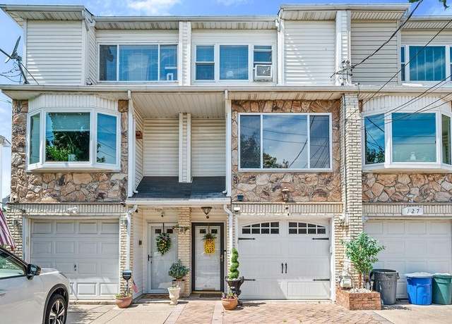 Property at 129 Wirt Ave, Staten  Island, NY 10309, 2 beds, 1.5 baths