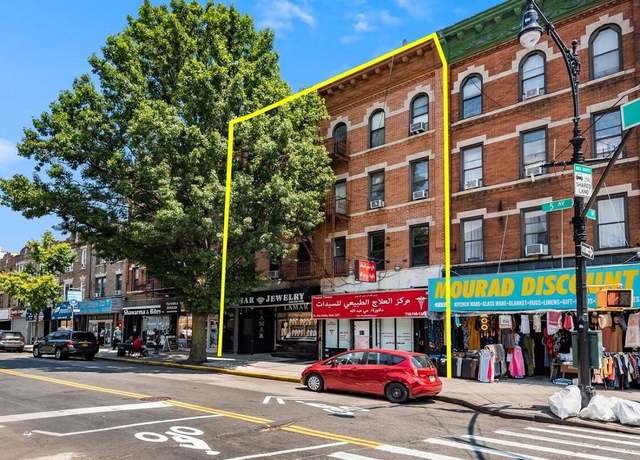 Property at 7127 5th Ave, Brooklyn, NY 11209, 7 beds, 7.5 baths
