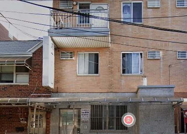 Property at 831 56th St, Brooklyn, NY 11220, 24 beds, 9 baths
