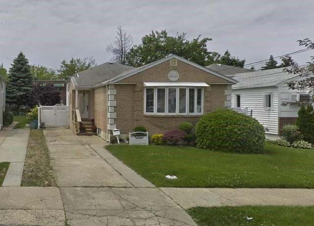 Property at 1324 E 101 St, Brooklyn, NY 11236, 3 beds, 2 baths