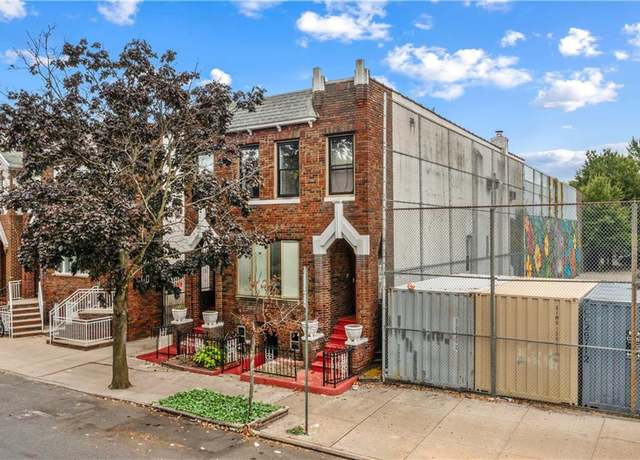 Property at 1541 W 12th St, Brooklyn, NY 11204, 7 beds, 4 baths