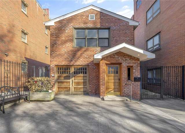 Property at 547 16th St, Brooklyn, NY 11215, 4 beds, 2 baths