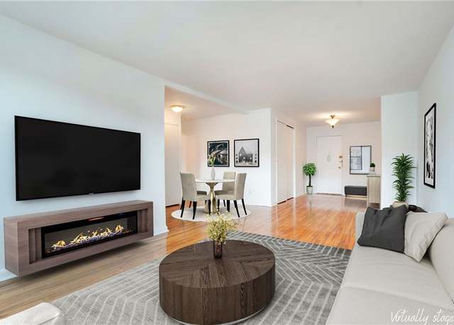 Property at 1580 E 18th St Unit 4G, Brooklyn, NY 11230, 1 bed, 1 bath