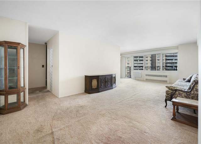 Property at 2930 W 5th St Unit 12R, Brooklyn, NY 11224, 3 beds, 2 baths