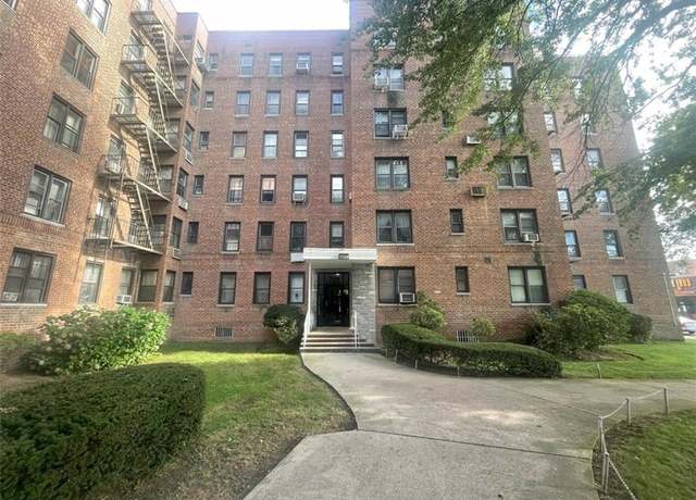 Property at 2569 W 2nd St Unit 4F, Brooklyn, NY 11223, 2 beds, 1 bath