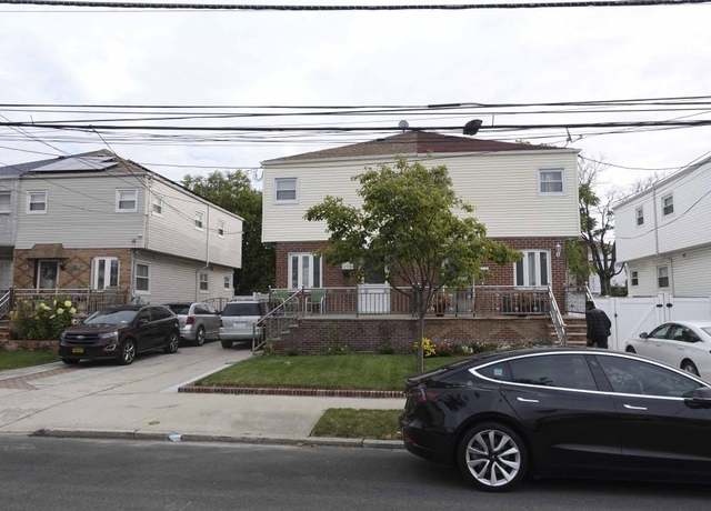 Property at 1375 E 104th St, Brooklyn, NY 11236, 3 beds, 1.5 baths