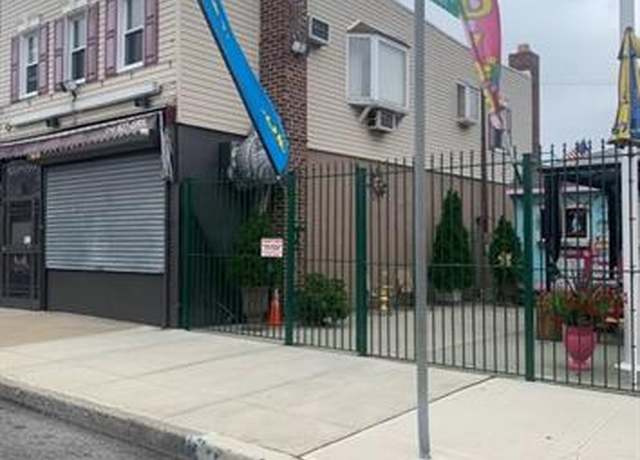 Property at 846 Stanley Ave, Brooklyn, NY 11208, 3 beds, 1.5 baths