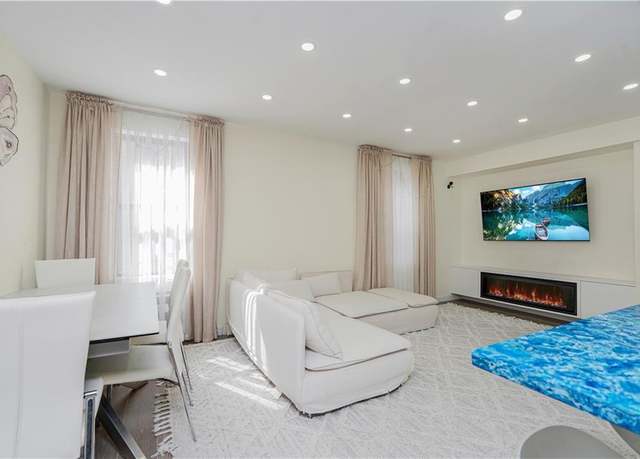 Property at 1213 Avenue Z Unit B29, Brooklyn, NY 11235, 3 beds, 2 baths