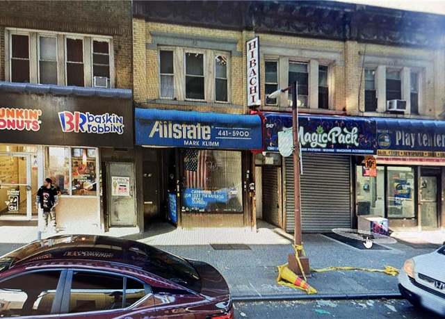 Property at 84-15 Jamaica Ave, Queens, NY 11421, 3 beds, 2.5 baths