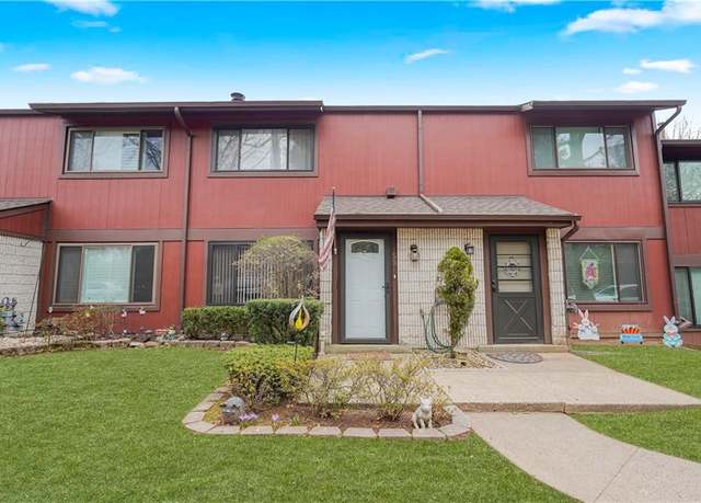 Property at 53 Pierpoint Pl, Staten  Island, NY 10314, 2 beds, 1.5 baths