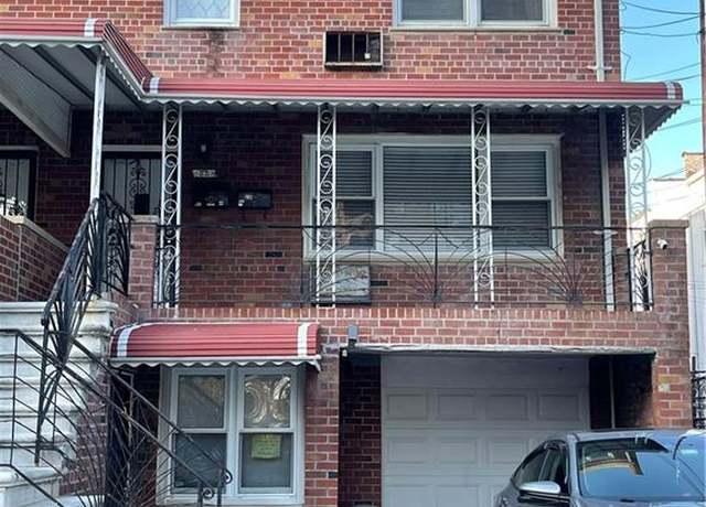 Property at 33 Avenue V, Brooklyn, NY 11223, 8 beds, 3 baths