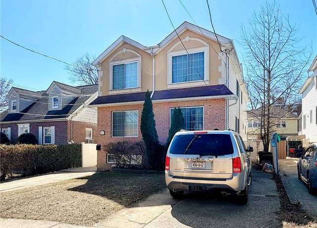 Property at 20A Buel Ave, Brooklyn, NY 10304, 3 beds, 1.5 baths