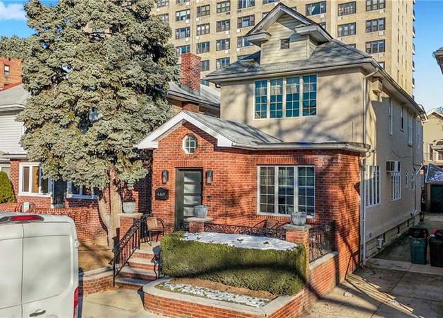 Property at 1469 E 5th St, Brooklyn, NY 11230, 4 beds, 2.5 baths
