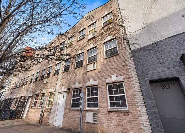 Property at 311 Sheffield Ave, Brooklyn, NY 11207, 9 beds, 6 baths
