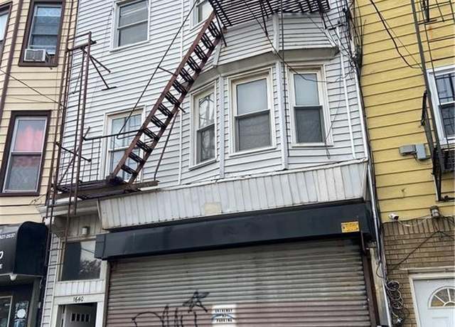 Property at 1640 Bath Ave, Brooklyn, NY 11214, 5 beds, 4 baths