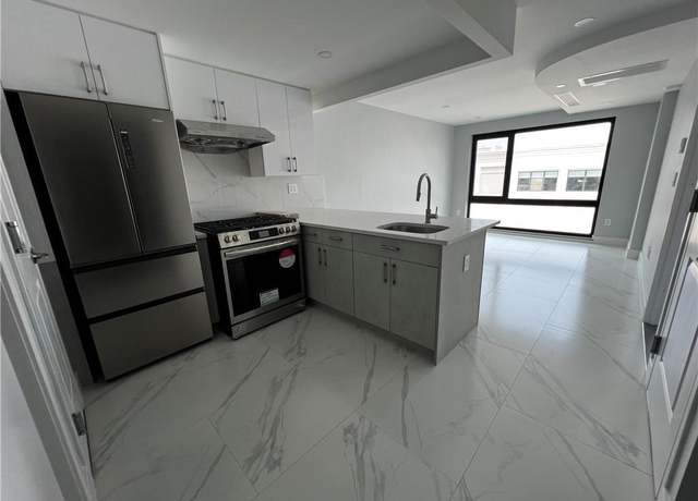 Property at 643 5th Ave Unit 5A, Brooklyn, NY 11215, 1 bed, 1 bath