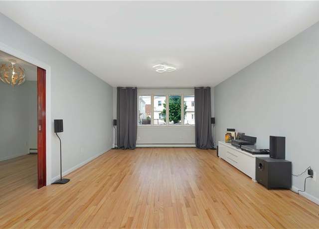 Property at 2504 E 14th St Unit 1B, Brooklyn, NY 11235, 4 beds, 2.5 baths