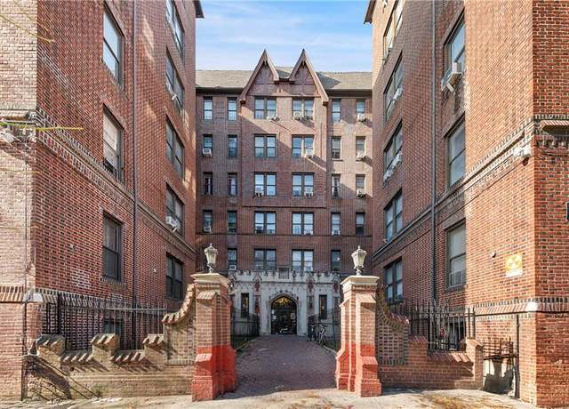 Property at 446 Kingston Ave Unit D9, Brooklyn, NY 11225, 2 beds, 1 bath
