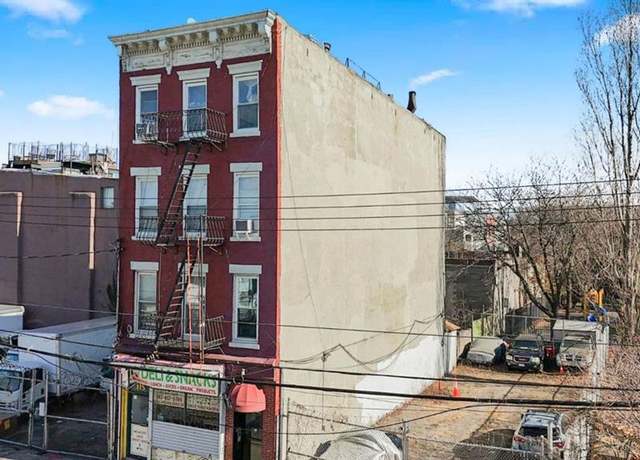 Property at 115 Van Brunt St, Brooklyn, NY 11231