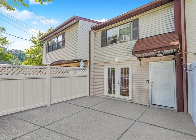 Property at 12 Bunnell Ct, Staten  Island, NY 10312, 2 beds, 1.5 baths