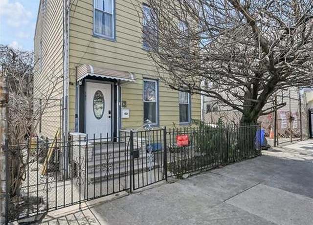 Property at 758 Glenmore Ave, Brooklyn, NY 11208, 6 beds, 2 baths