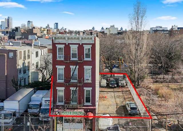 Property at 117 Van Brunt St, Brooklyn, NY 11231