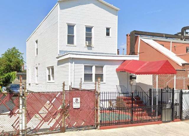 Property at 14 E 32nd St, Brooklyn, NY 11226