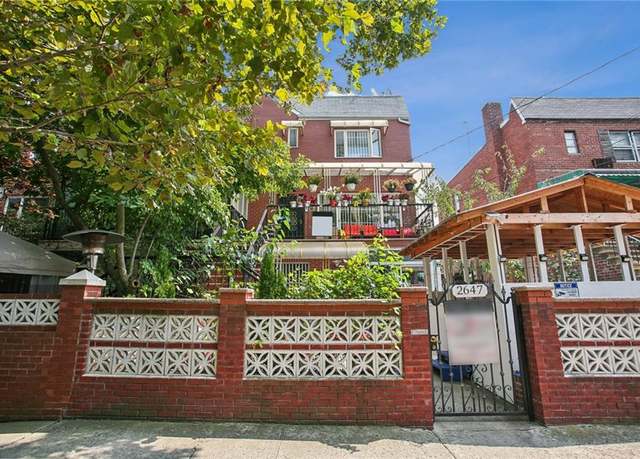 Property at 2647 Brown St, Brooklyn, NY 11235, 5 beds, 5.5 baths