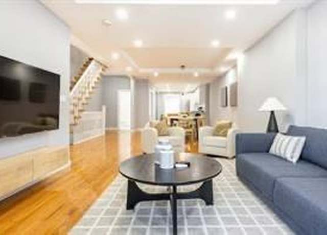 Property at 107 Utica Ave, Brooklyn, NY 11213, 5 beds, 3 baths