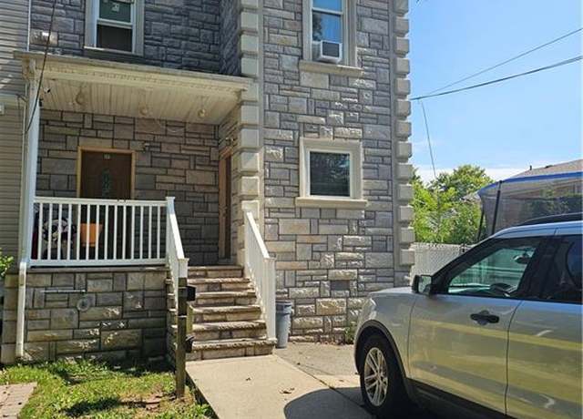 Property at 151 Ross Ave, Staten  Island, NY 10306, 5 beds, 4.5 baths