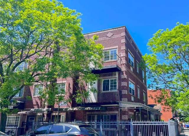 Property at 104 E 28th St, Brooklyn, NY 11226, 4 baths