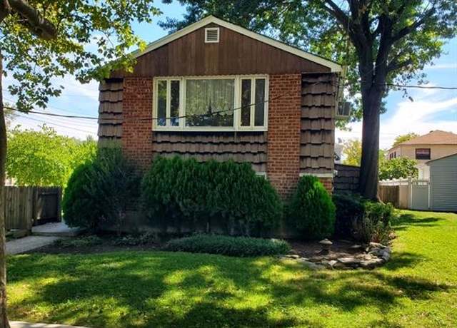 Property at 10584 Flatlands 6th St, Brooklyn, NY 11236, 4 beds, 3.5 baths
