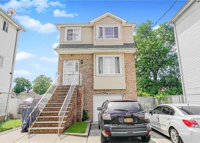Property at 134 South Ave, Staten  Island, NY 10303, 6 beds, 4 baths