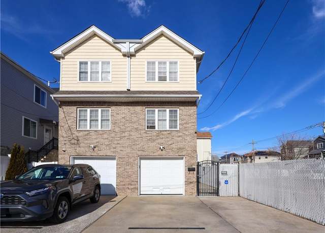 Property at 15 Hempstead Ave, Staten  Island, NY 10306, 3 beds, 1.5 baths
