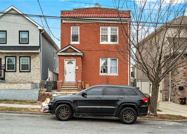 Property at 65 Anderson St, Staten  Island, NY 10305, 6 beds, 3 baths