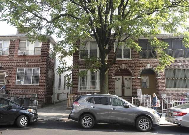 Property at 913 48th St, Brooklyn, NY 11219, 8 beds, 3 baths