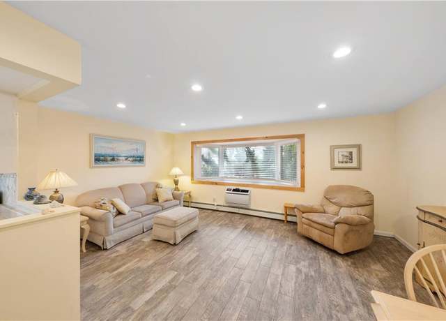 Property at 150 Beach 123rd St Unit 1R, Rockaway Park, NY 11694, 2 beds, 2 baths
