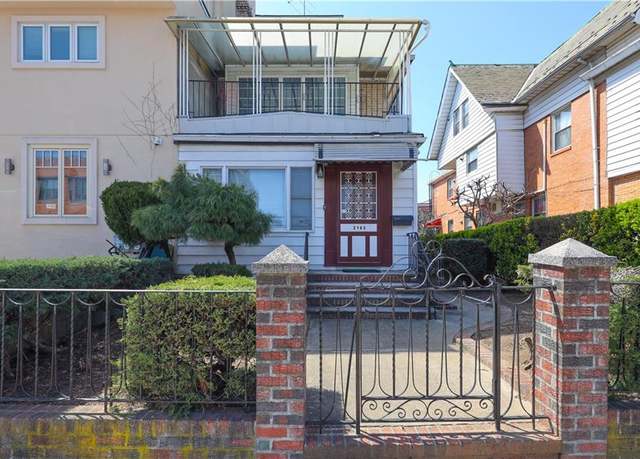 Property at 2162 62nd St, Brooklyn, NY 11204, 4 beds, 4.5 baths