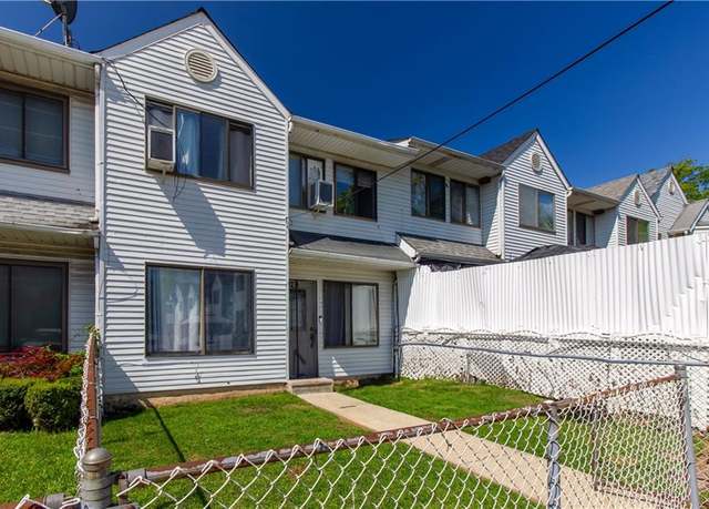 Property at 327A Mersereau Ave, Staten  Island, NY 10303, 2 beds, 1.5 baths